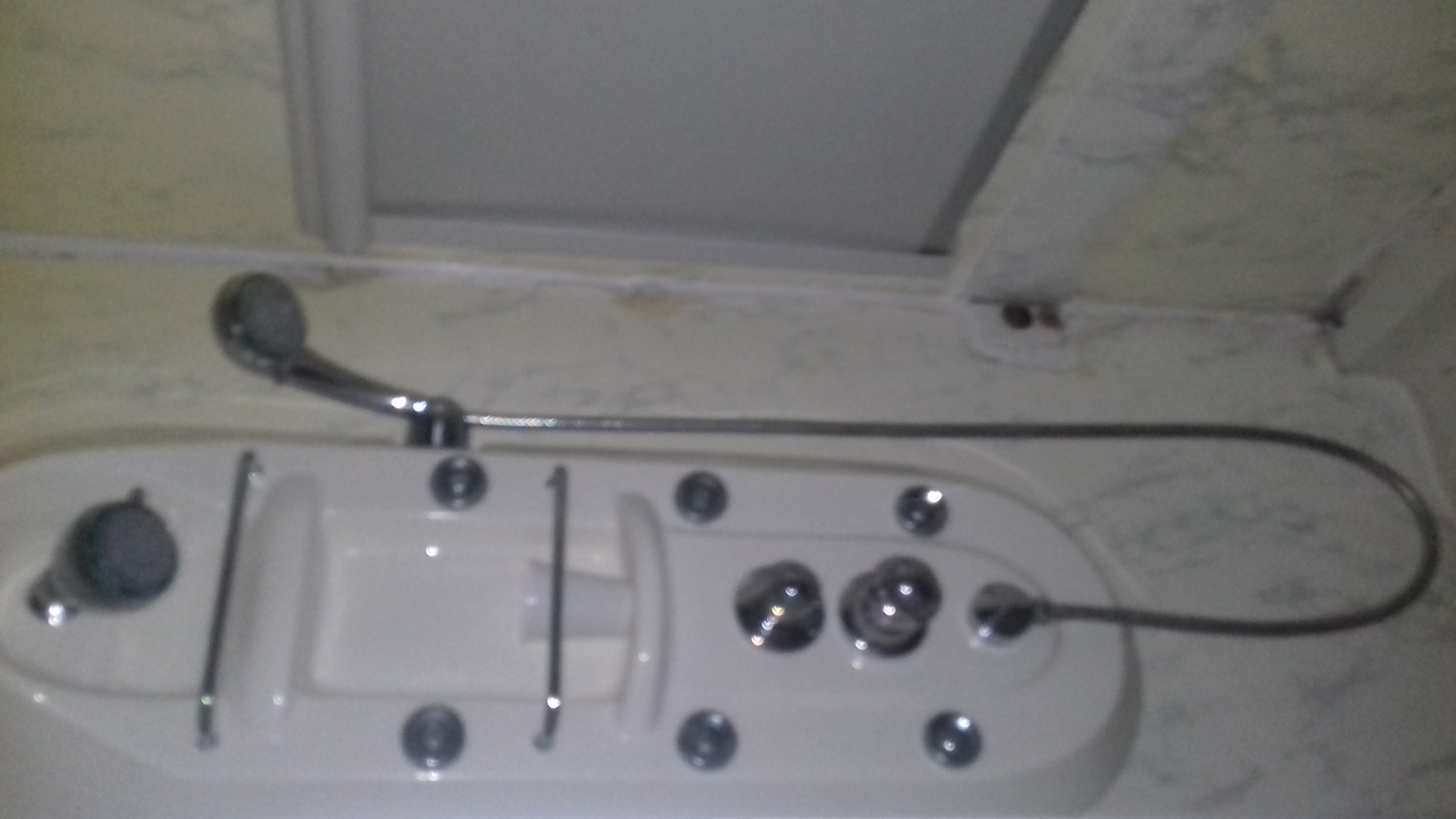 Photo de la Caravane LMC Douche avant rénovation